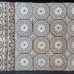oude tegels met patronen